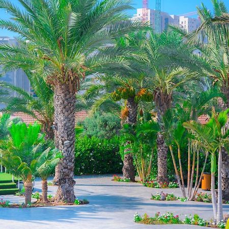 Agamim Hotel Asjkelon Buitenkant foto