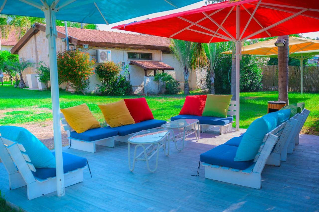 Agamim Hotel Asjkelon Buitenkant foto