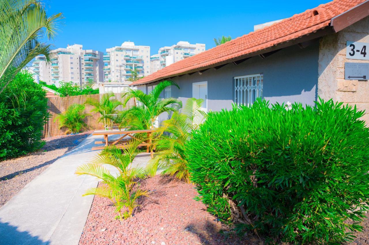 Agamim Hotel Asjkelon Buitenkant foto