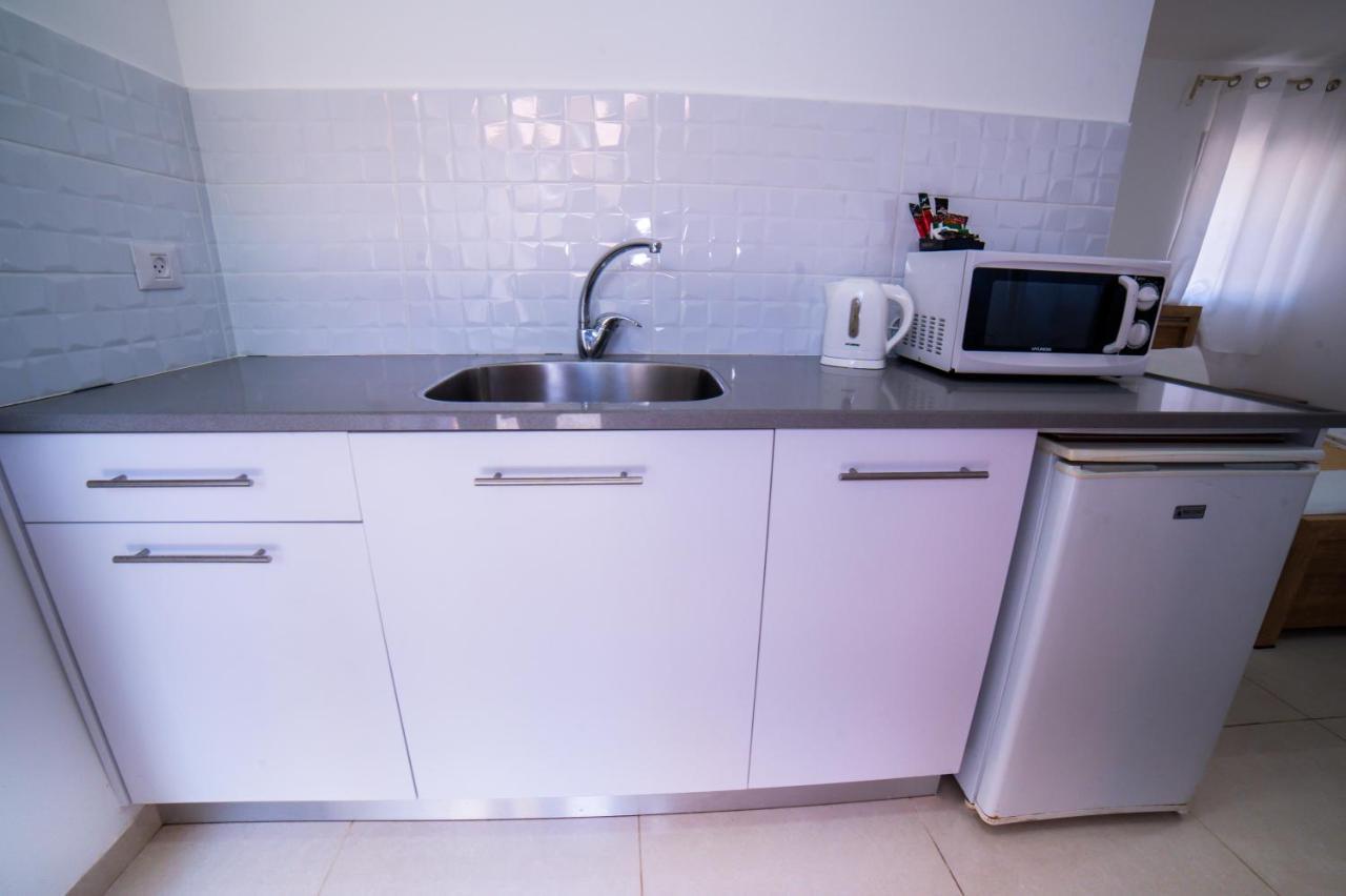 Agamim Hotel Asjkelon Buitenkant foto