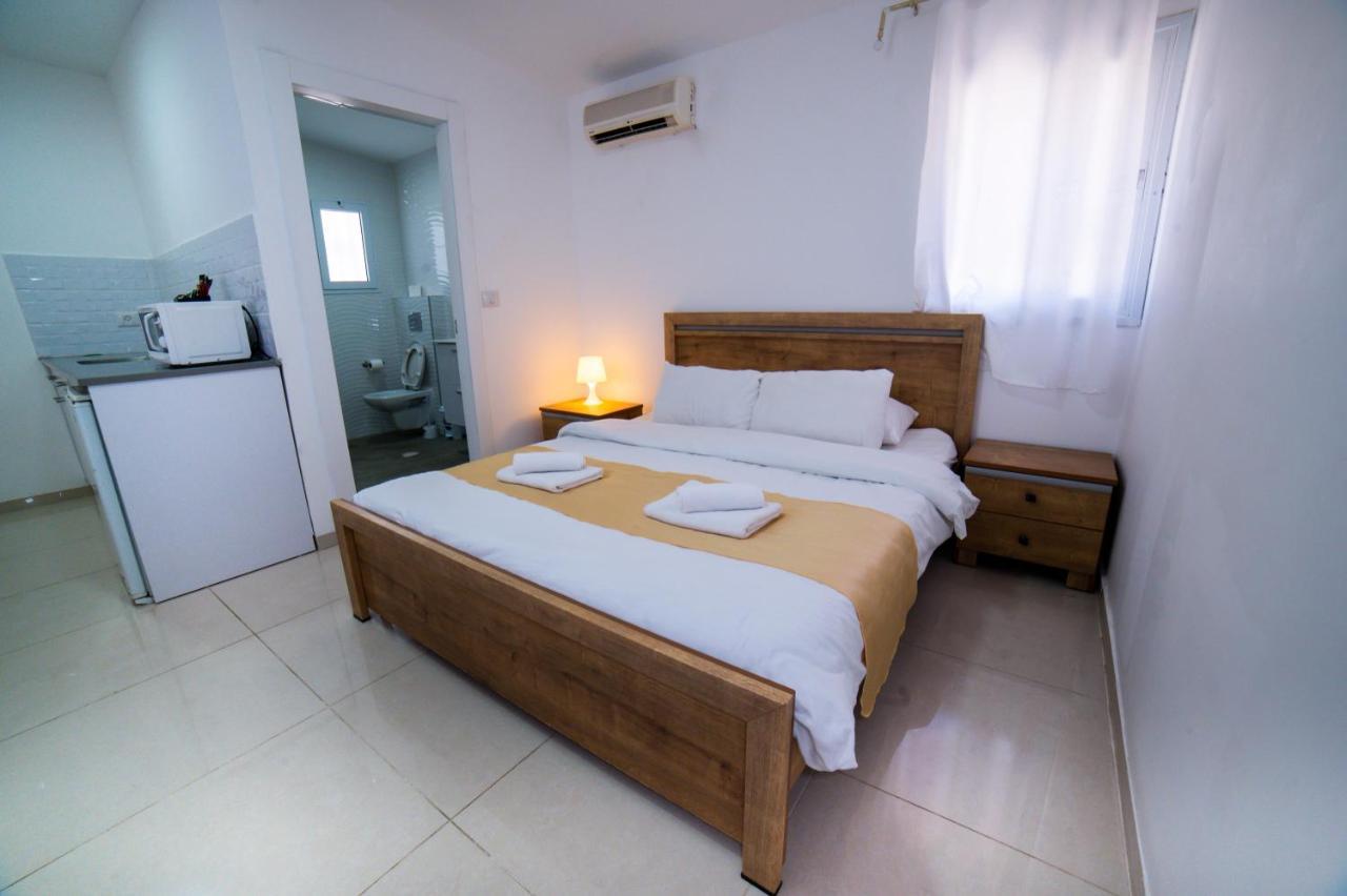 Agamim Hotel Asjkelon Buitenkant foto
